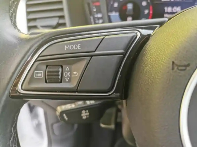 Audi A1 25 tfsi advanced 1.0 tfsi 95 c — photo 18