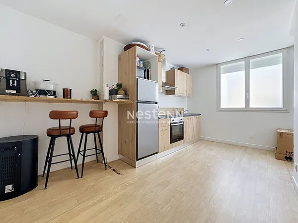 Maison Nefiach 3 pièce(s) 80.06 m2 entièrement rénovée.