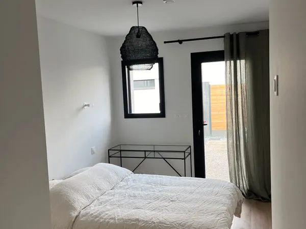Chambre à 15 min de Rennes et de Kerlann à Bruz en colocation dans maison neuve