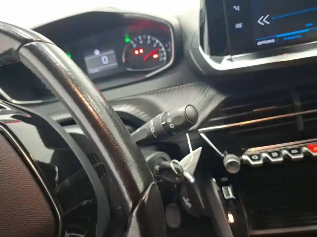 Peugeot 208 puretech 100 s&amp;s bvm6 — photo 30