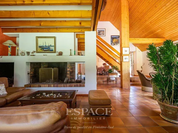 Maison 8 pièces 200 m²