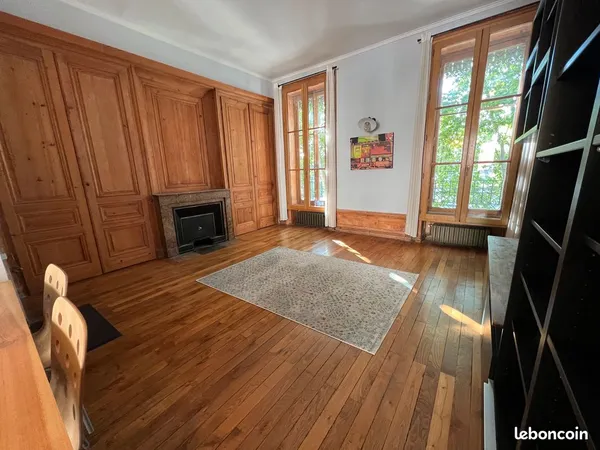 Appartement 100 m2 Vieux Lyon 69005