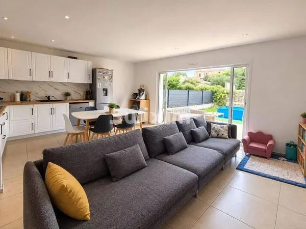 Maison jumelée 3 pièces 80 m²