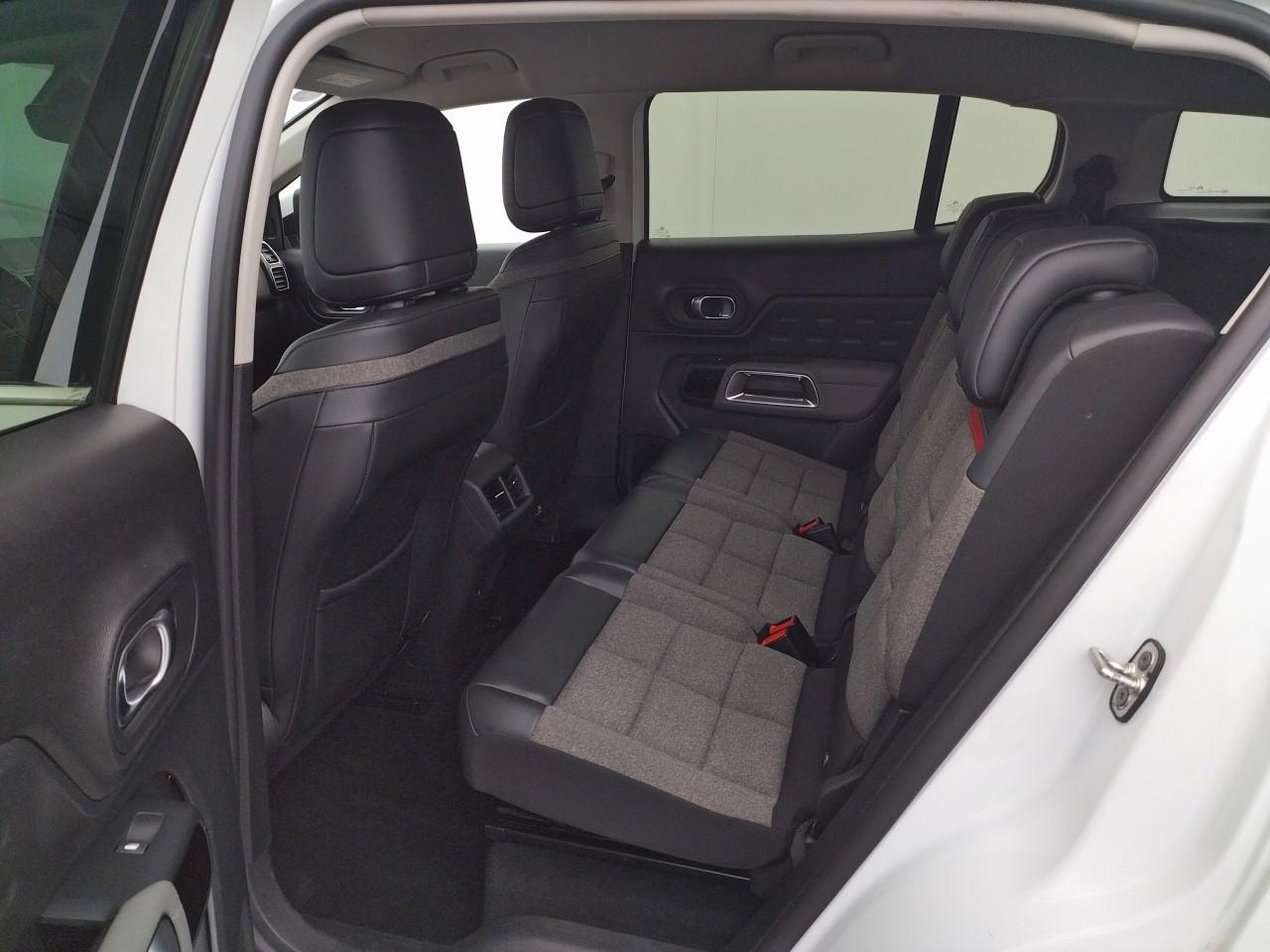 Citroën C5 Aircross hybride rechargeable 225 e-eat8 c-series — photo 13