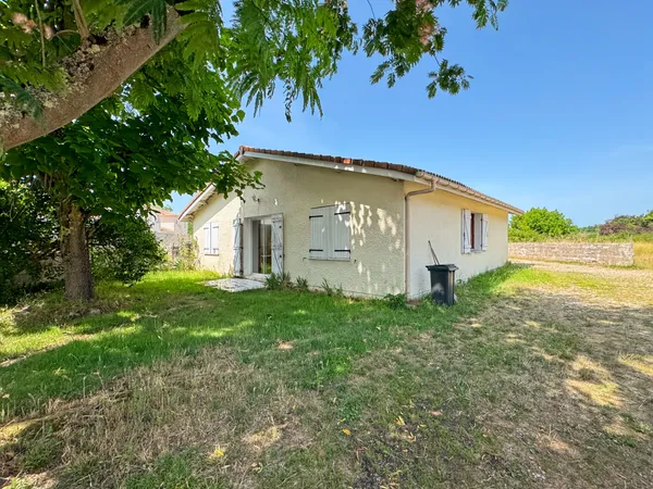 BLANQUEFORT - EXCLUSIVITÉ - MAISON DE 100 M2 SUR UN TERRAIN