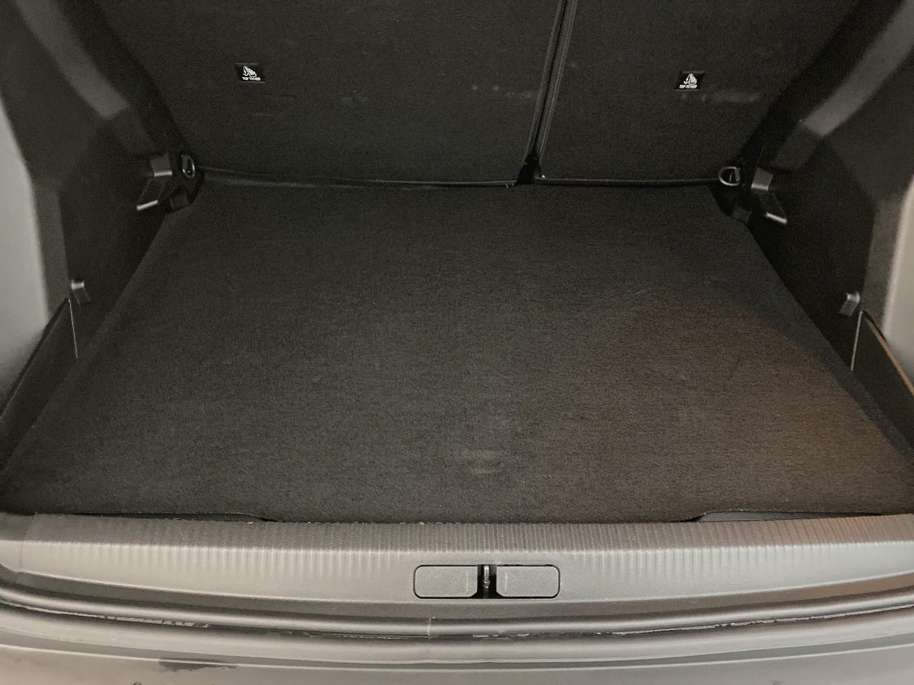 Peugeot 2008 hybrid 145 ch e-dcs6 allure — photo 6