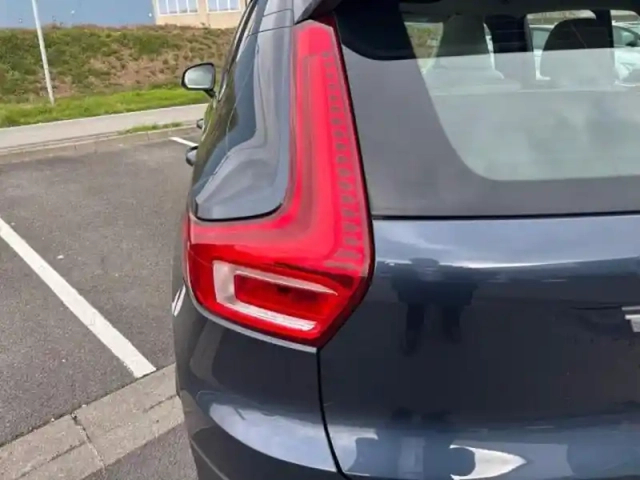 Volvo Xc40 t2 129ch inscription luxe geartronic 8 — photo 7