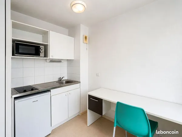 Studio 1 pièce 18 m²