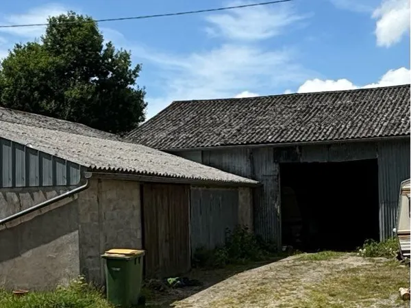 Garage et parking Location Plabennec 200€