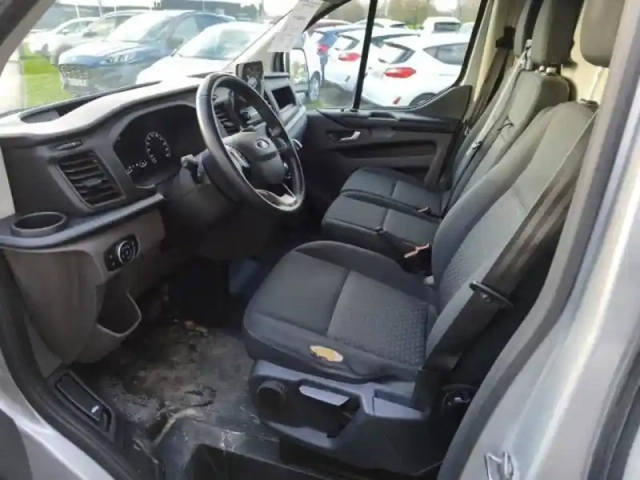 Ford Custom transit  fg 300 l2h1 2.0 ecoblue 130 trend business 7cv — photo 9