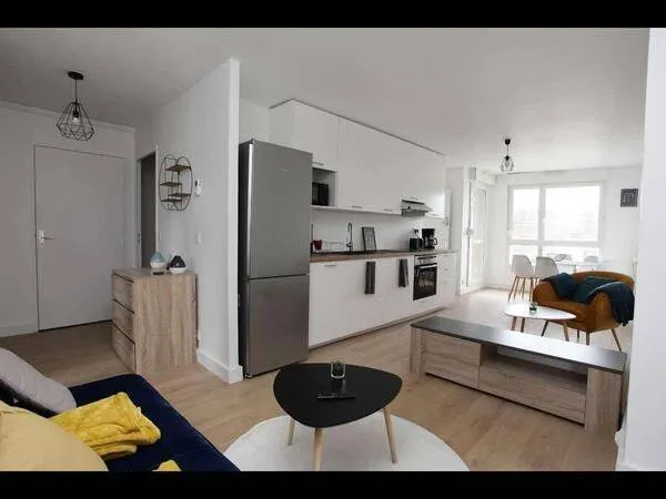 Appartement 8 pièces 97 m²