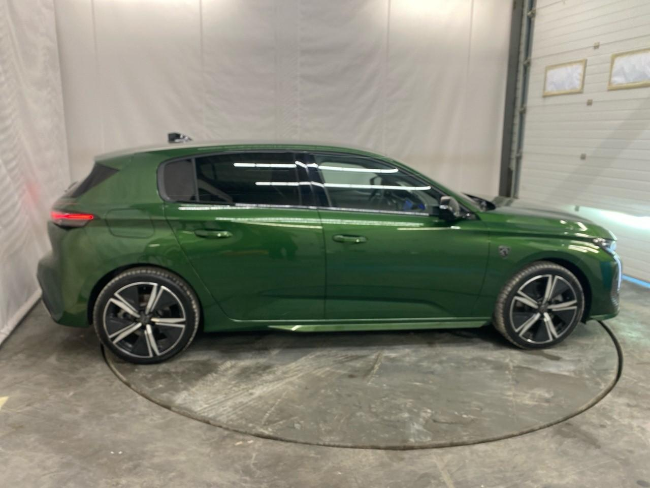 Peugeot 308 phev 180 e-eat8 gt — photo 6