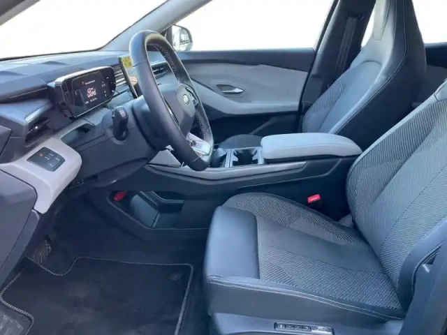 Ford Explorer 170ch standard range 52kwh style rwd — photo 9