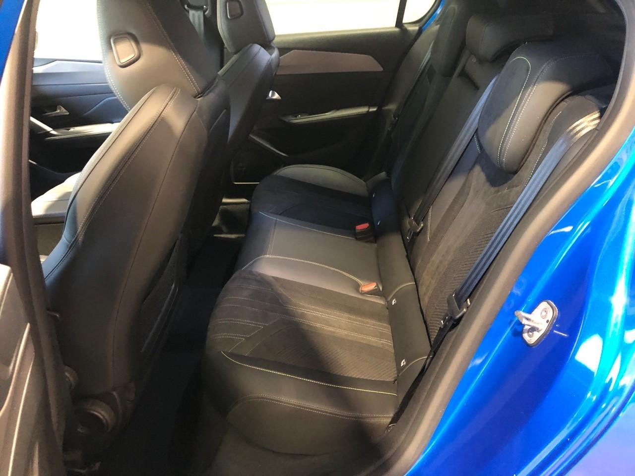 Peugeot 308 puretech 130ch s&s eat8 gt — photo 10