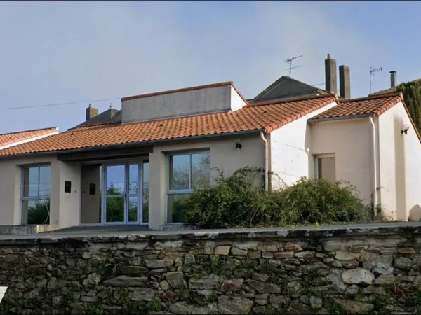 Local 160 m²