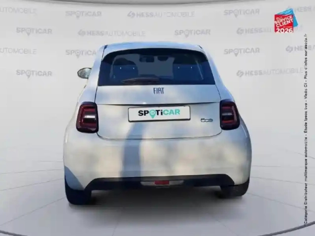 Fiat 500 e 95ch action plus — photo 7