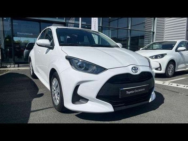 Toyota YARIS Toyota Yaris 120 VVT-i Dynamic 5p MY22
