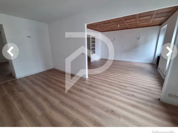 Appartement : 3 chambres, 1 SDB, 1 cuisine et 1 séjour Étage 1/3