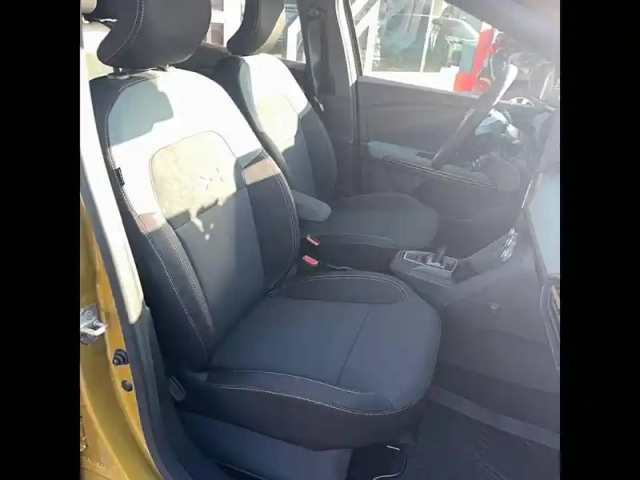 Dacia Sandero eco-g 120 auto — photo 9