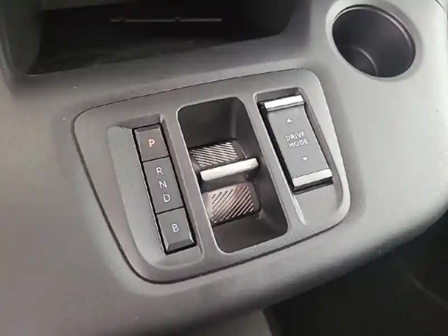 Citroën Berlingo e- taille m 136 ch 100 kwh automatique — photo 36