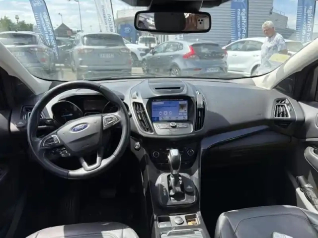 Ford Kuga 2.0 tdci 150ch stop&amp;start titanium 4x4 powershift — photo 4