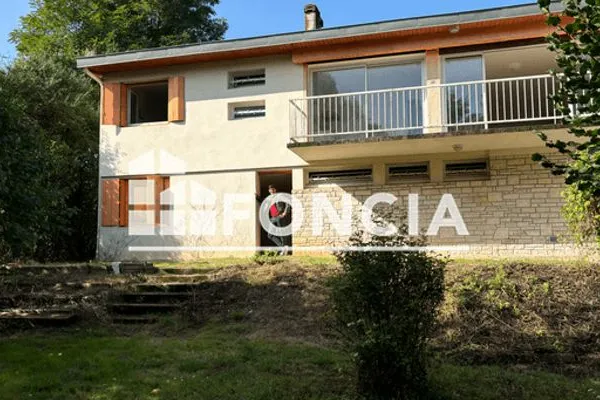 Maison Location Boulazac Isle Manoire 5p 153m² 757€