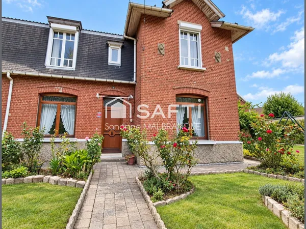 AVION 62210 ,Maison semi mitoyenne de 116 m2 , 4 chambres, jardin et garage