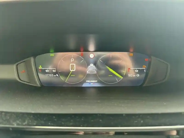 Peugeot 408 puretech 130 ch s&amp;s eat8 allure pack — photo 21