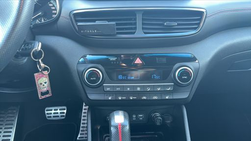 Hyundai Tucson 1.6 CRDi 136 Mild Hybrid DCT7 - N Line – 2020 – 105980 km – Diesel – Boîte Automatique — photo 32