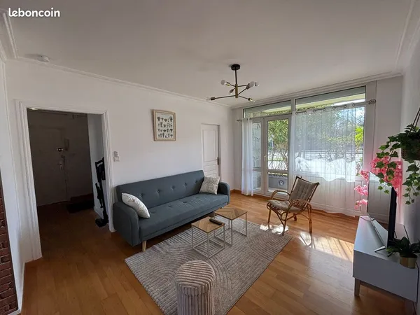 Appartement T4 sur Saint Brieuc a 2 pas du centre ville, et donc de tous commerces