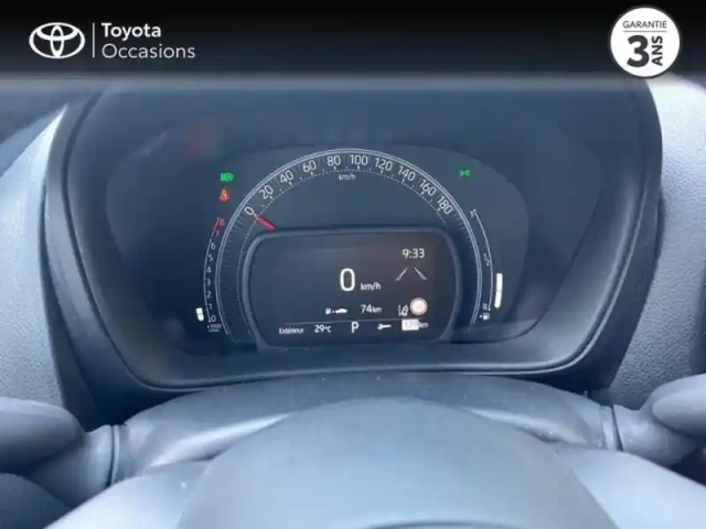 Toyota Aygo X 1.0 vvt-i 72ch design s-cvt — photo 11