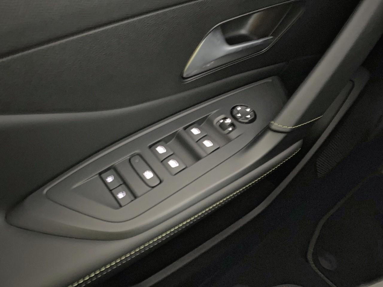 Peugeot 408 electrique 58 kwh 210 ch gt — photo 20
