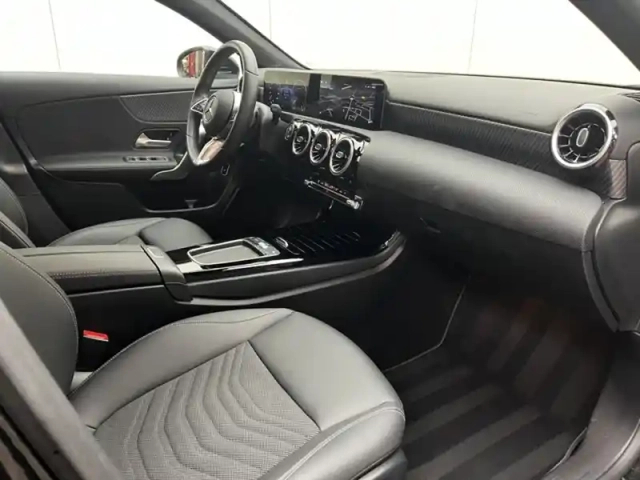 Mercedes Classe A 180 d berline business line — photo 16