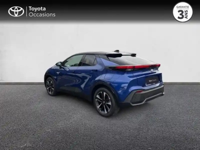Toyota C-Hr 2.0 hybride rechargeable 225ch graphic my26