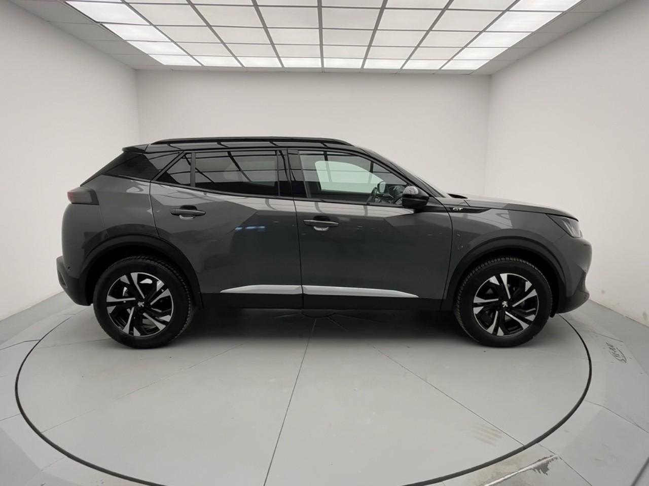 Peugeot 2008 puretech 130 s&s eat8 gt — photo 6