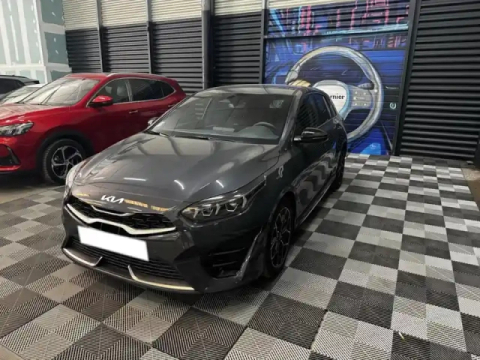 Kia Ceed 1.5 t-gdi 140ch gt-line dct7 my25