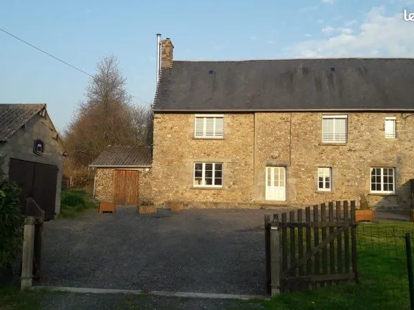 Maison à louer à 2km de Coutances