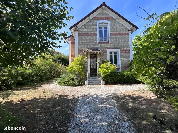 Maison 5 pièces 80 m²