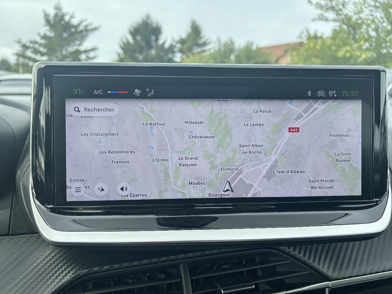 Peugeot 208 1.2 puretech 100ch s&s active — photo 13