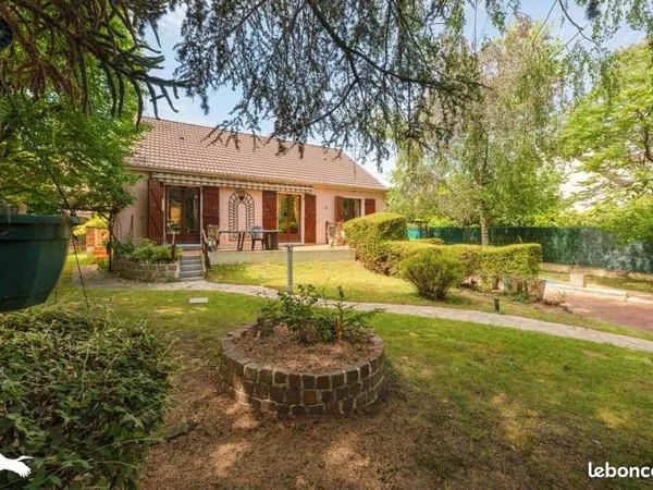 Pavillon 5 pièces 90 m²