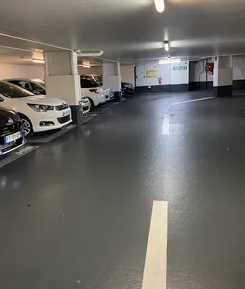 Parking 13 m²