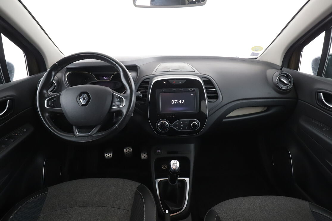 Renault Captur 1.5 dCi Energy Intens — photo 11