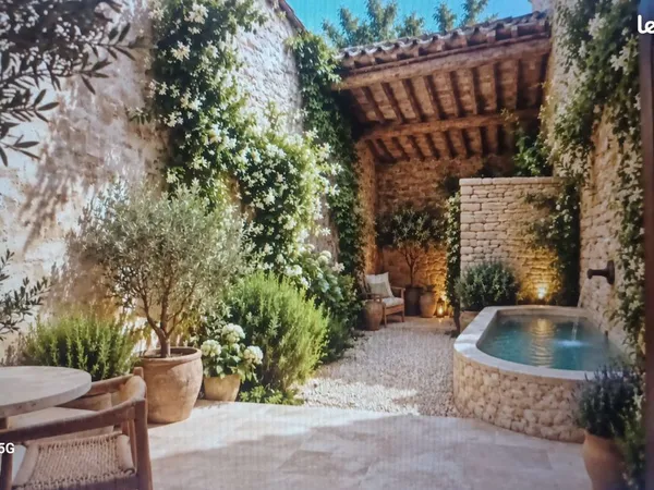 Maison T3 style art déco avec jardin méditerranéen