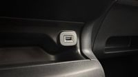 Citroen C4 Cactus BlueHDi 100 Shine — photo 30