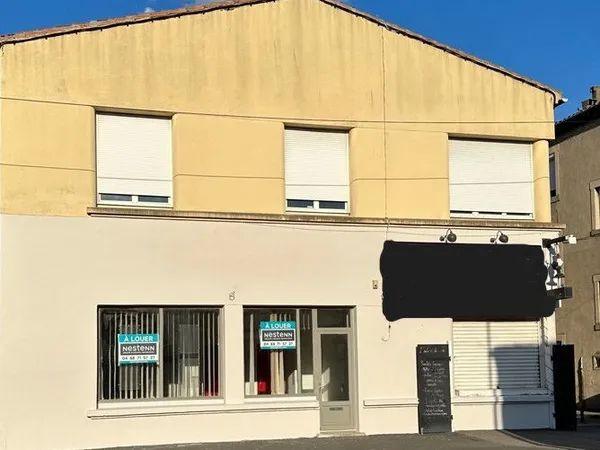 Location local commercial de 60 m² à Carcassonne, allées d'Iéna, avec vitrine, climatisation et bure