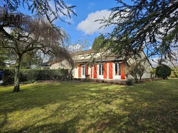 Maison 5 pièces 131 m2 et 6 900m² de parc