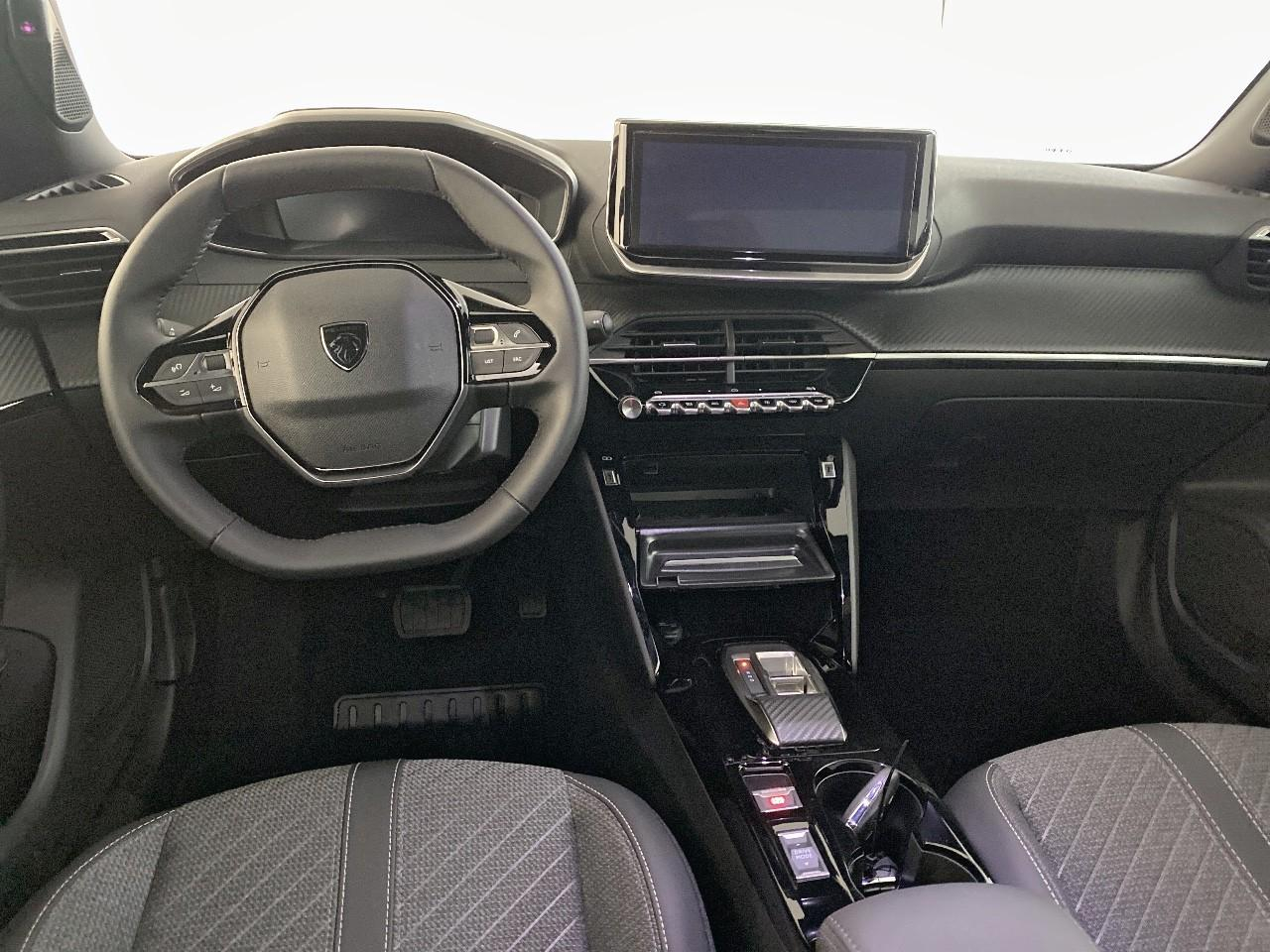 Peugeot 2008 hybrid 145 ch e-dcs6 allure — photo 8