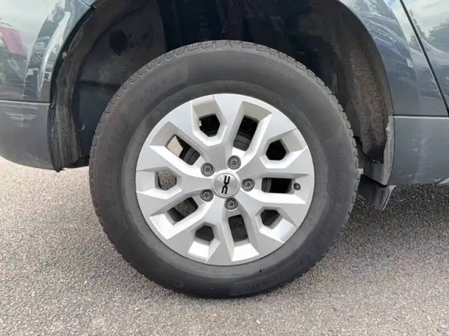 Dacia Duster blue dci 115 4x2 — photo 29