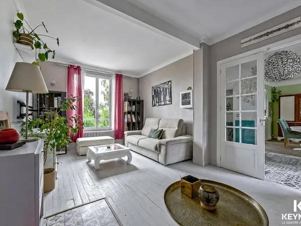 Maison 8 pièces 157 m²