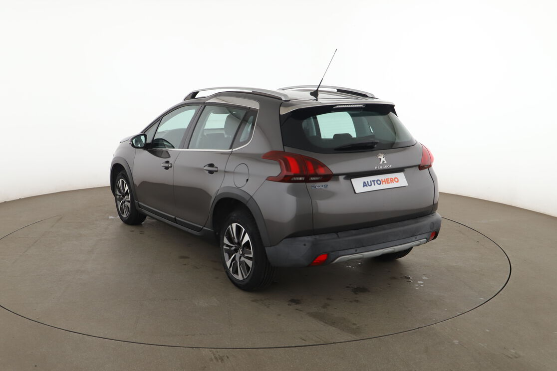 Peugeot 2008 1.6 Blue-HDi Allure — photo 3